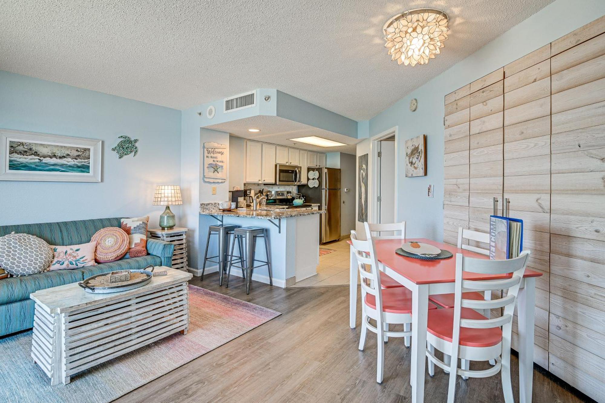 Beachy Condo With Pool Access And Steps To Boardwalk! Μιρτλ Μπιτς Εξωτερικό φωτογραφία